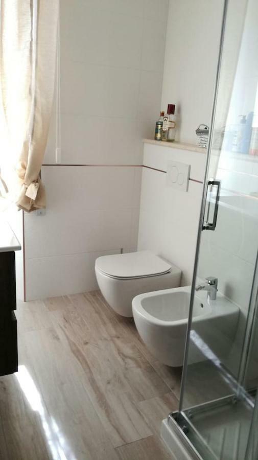 Casa Chiara Apartamento San Benedetto del Tronto Exterior foto