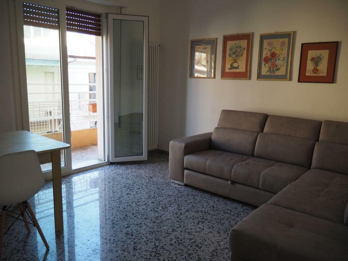 Casa Chiara Apartamento San Benedetto del Tronto Exterior foto