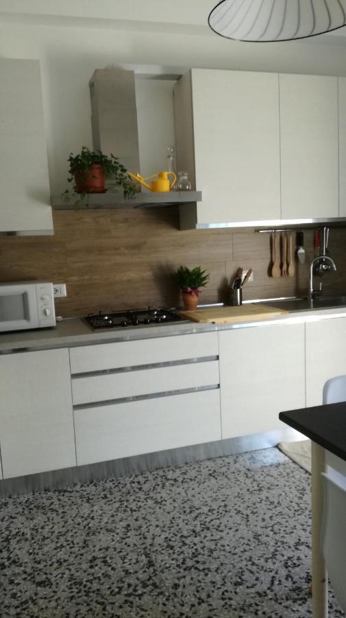 Casa Chiara Apartamento San Benedetto del Tronto Exterior foto
